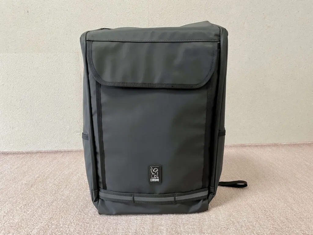 02VOLCAN BACKPACK PLUS 正面