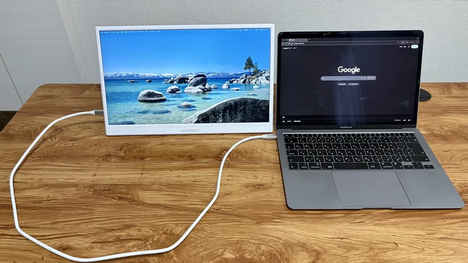12JAPANNEXT_JNMDEi156F2W_MacBook接続_